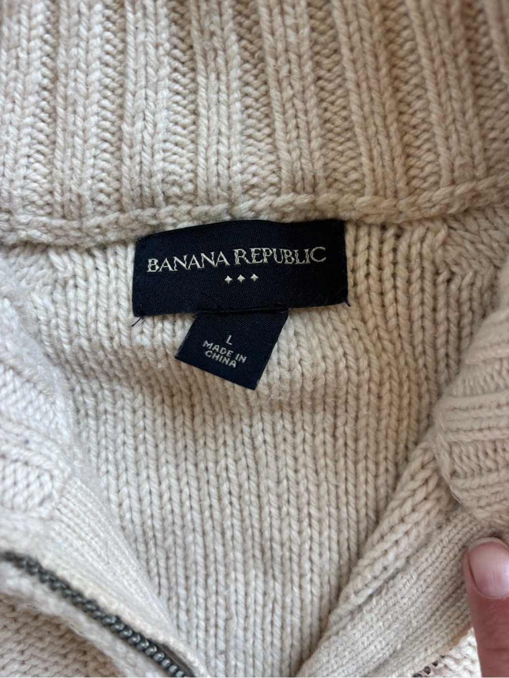 Men’s Banana Republic Cream Full-Zip Collar Sweater - Picture 2 of 3